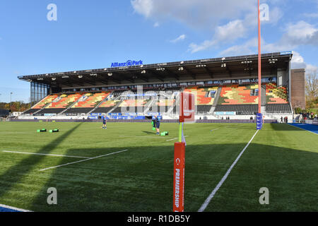 London, Großbritannien. 11. Nov 2018. Eine allgemeine Ansicht der Allianz Park Stadion vor dem Spiel während der Premiership Rugby Cup Runde 3 Match zwischen Sarazenen und Worcester Warriors bei Allianz Park am Sonntag, den 11. November 2018. LONDON ENGLAND. (Nur redaktionelle Nutzung, eine Lizenz für die gewerbliche Nutzung erforderlich. Keine Verwendung in Wetten, Spiele oder einer einzelnen Verein/Liga/player Publikationen.) Credit: Taka Wu/Alamy leben Nachrichten Stockfoto