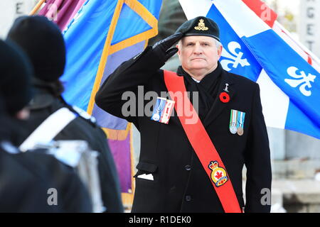 Quebec, Kanada 11/11/2018. Erinnerung Tag der Parade und die Zeremonie in der Stadt von Joliette Stockfoto