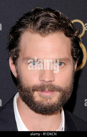 NEW YORK, NY - 11. NOVEMBER: Schauspieler Jamie Dornan besucht die 'Robin Hood' New York Screening bei AMC Lincoln Square Theater am 11. November 2018 in New York City. Stockfoto