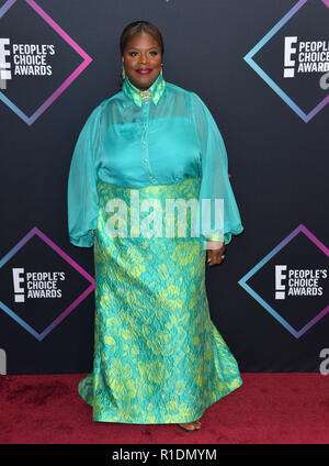 LOS ANGELES, Ca. November 11, 2018: Retta an der E! Der Menschen Choice Awards 2018 Barker Hangar, Santa Monica Airport. Bild: Paul Smith/Featureflash Stockfoto