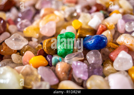 Sammlung von schönen mineralischen Steine Makro Stockfoto