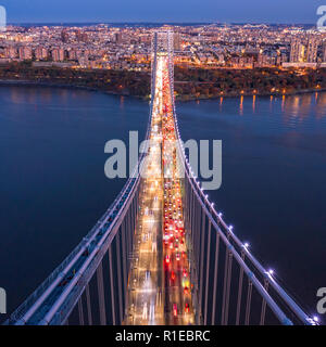 Luftaufnahme von George Washington Bridge Stockfoto