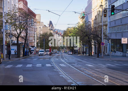 Ein Blick auf Vinohradska Straße, catastral Bezirk Vinohrady, Prag, Tschechische Republik, 31. Oktober 2018. (CTK Photo/Libor Sojka) Stockfoto