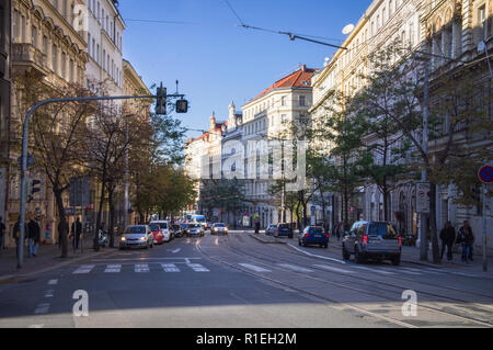 Ein Blick auf Vinohradska Straße, catastral Bezirk Vinohrady, Prag, Tschechische Republik, 31. Oktober 2018. (CTK Photo/Libor Sojka) Stockfoto