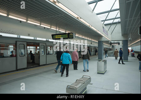 Wien, Eröffnung der Verlängerung der U-Bahn-Linie U2 nach Aspern, Station Aspernstraße Stockfoto