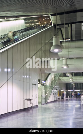 Wien, U-Bahn, U3 Station Westbahnhof, Wien, U-Bahn Linie U3, Haltestelle Westbahnhof Stockfoto