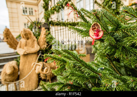 Straße Weihnachten Krippe aus Stroh, Prag, Tschechische Republik Stockfoto