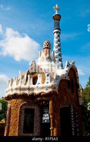 BARCELONA, SPANIEN - 24. Mai 2016: Park Güell gestaltet von dem katalanischen Architekten Antoni Gaudi Stockfoto