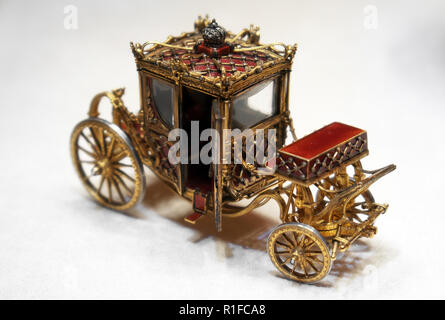 Eine exakte Kopie der Faberge Beförderung in das Museum. Stockfoto