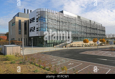 Die neuen Quadram Institut Gebäude an der Norwich Research Park. Führt modernste Essen und bioscience Forschung und Endoskopie. Stockfoto