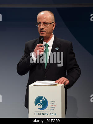 Paris, Paris, Frankreich. 12 Nov, 2018. Dem palästinensischen Ministerpräsidenten Rami Hamdallah besucht Paris Forum in Paris, Frankreich, 11. November 2018 Credit: Prime Minister Office/APA-Images/ZUMA Draht/Alamy leben Nachrichten Stockfoto