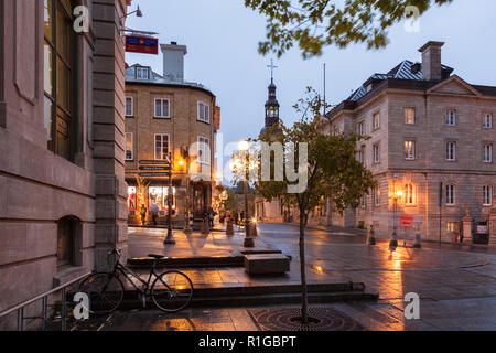 Historischen Gebäuden entlang der Rue de Buade (De Buade Straße) in der Altstadt von Québec City, Québec, Kanada. Stockfoto