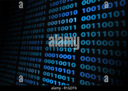 Datenfluss auf Bildschirm Hintergrund. Digitale Zahlen mit blauen Farben. Stockfoto