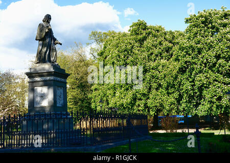 Statue von Isaac Watts in Watt Park, Southampton, Hampshire, England, Vereinigtes Königreich, UK, Europa Stockfoto