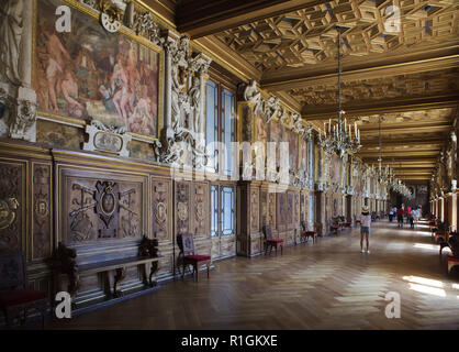 Galerie von Franz I. im Schloss von Fontainebleau (Château de Fontainebleau) in der Nähe von Paris, Frankreich. Stockfoto