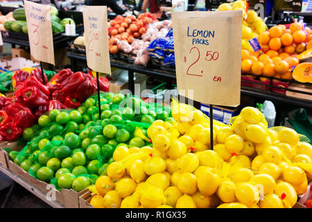 Für den Verkauf an die South Melbourne Markt produzieren. Stockfoto