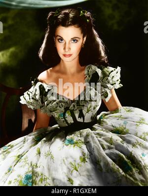 Vivien Leigh (Vivian Mary Hartley geboren und auch bekannt als Lady Olivier nach 1947; vom 5. November 1913 - vom 8. Juli 1967) war ein englischer Bühnen- und Filmschauspielerin. Sie gewann zwei Oscars für die beste Schauspielerin, für ihre legendären Auftritte als Scarlett O'Hara in vom Winde verweht (1939) und Blanche DuBois in der Verfilmung einer Endstation Sehnsucht (1951), eine Rolle, die Sie auch auf der Bühne im Londoner West End gespielt hatte im Jahre 1949. Sie gewann auch einen Tony Award für ihre Arbeit in der Broadway Musical Version von tovarich (1963). Quelle: Hollywood Foto Archiv/MediaPunch Stockfoto