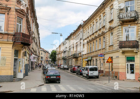 Lemberg, Ukraine - Juli 11, 2018: Street View in Lemberg Stadt, wo ist die größte Stadt in der westlichen Ukraine und der 7. größte Stadt im Land Stockfoto