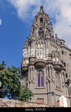 Die gotische Pfarrkirche Turm von San Juan Bautista, Arucas Gran Canaria Stockfoto