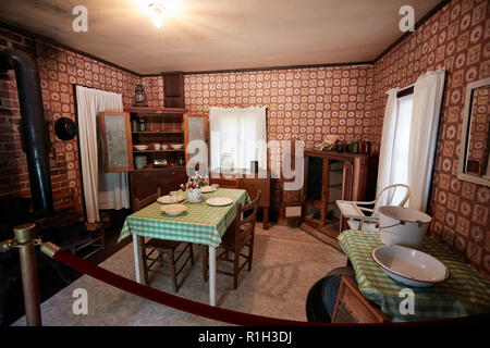 Küche der beiden Zimmer shotgun house Elvis Presley war, Tupelo, Mississppi geboren Stockfoto