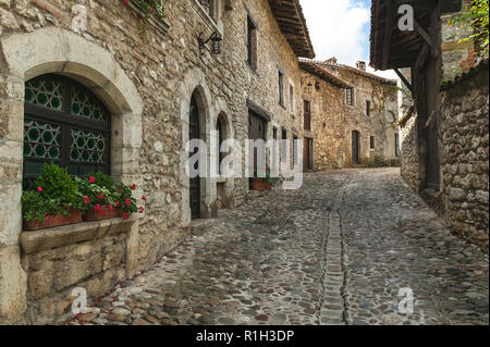 Pérouges mittelalterliche Stadt im französischen Département Ain Stockfoto