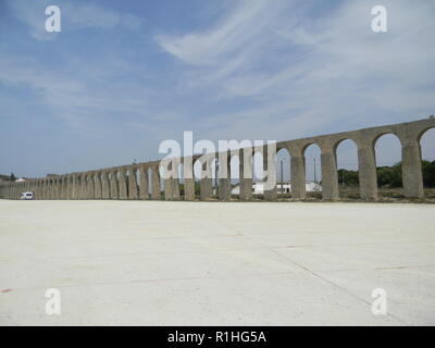 Römisches Aquädukt in Obidos, Portugal Stockfoto