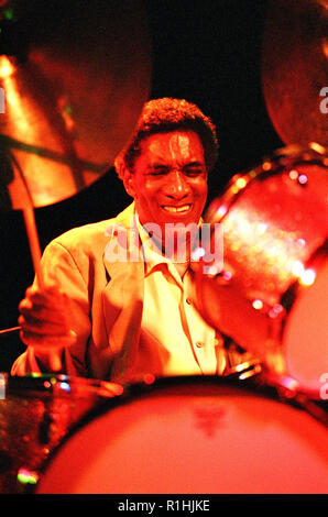 Al Foster (geboren am 18. Januar 1943 in Richmond, Virginia, USA) ist ein US-amerikanischer Jazz-Schlagzeuger. Von 1972 bis 1985, Mitglied der Miles Davis band. Stockfoto