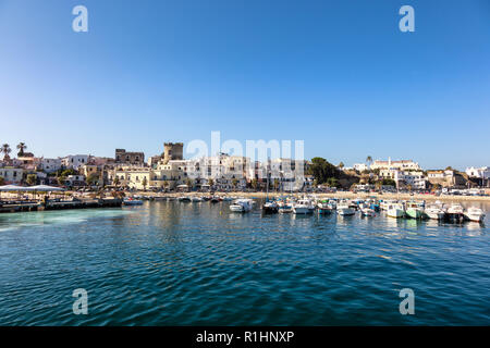 Ischia, Golf von Neapel, Kampanien, Italien, 13. August 2017: Hafen von Forio Stockfoto