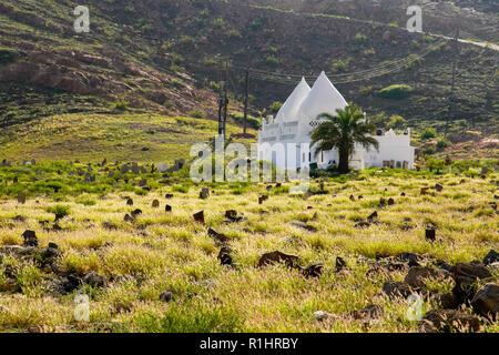 Die Außenseite des Grab von Bin Ali, Prophet des Islamoutside Mirbat, Oman. Stockfoto