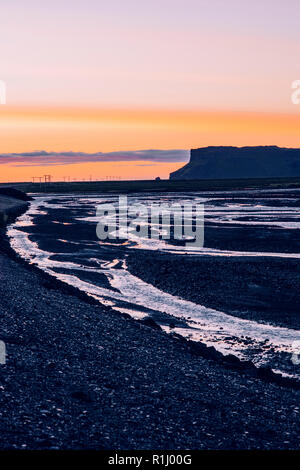 Sonnenaufgang über die Flüsse von Island. Stockfoto