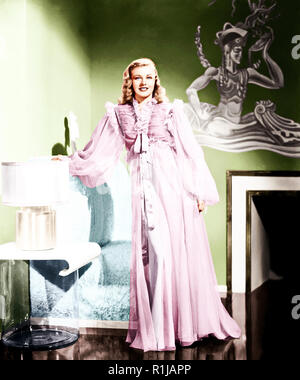 Ginger Rogers (geb. Virginia Katherine McMath; Juli 16, 1911 - April 25, 1995) war eine US-amerikanische Schauspielerin, Tänzerin und Sängerin. Sie ist am besten bekannt für ihre Hauptrolle in Kitty Foyle (1940). Sie hat in der Musik filme RKO's (mit Fred Astaire zusammen) auf der Bühne, Radio und Fernsehen, während viel des 20. Jahrhunderts durchgeführt. Quelle: Hollywood Foto Archiv/MediaPunch Stockfoto