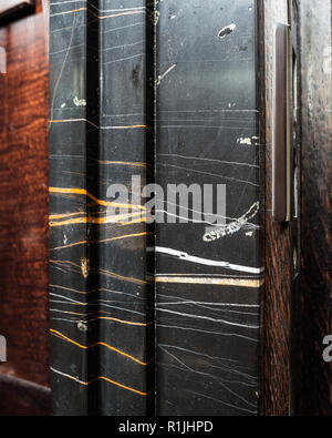 Marmor Türrahmen Stockfoto