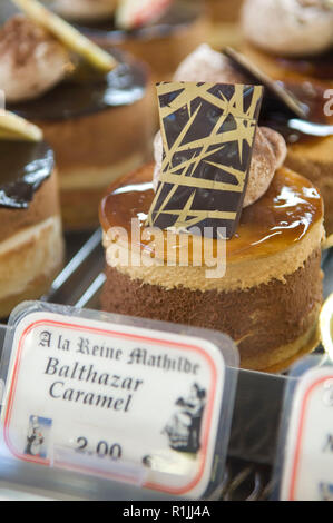 Desserts in Bäckerei angezeigt Stockfoto