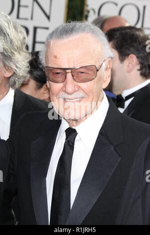 Beverly Hills, Los Angeles, USA. 16. Jan 2011. Uns Comicautor Stan Lee kommt an der 68th Golden Globe Awards durch die Hollywood Foreign Press Association im Beverly Hilton Hotel in Beverly Hills, Los Angeles, USA, 16. Januar 2011 vorgestellt. Credit: Louis Garcia | Verwendung weltweit/dpa/Alamy leben Nachrichten Stockfoto