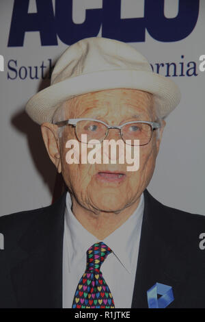 Beverly Hills, Kalifornien, USA. 11. Nov 2018. Norman Lear 11/11/2018 Der ACLU SoCal jährliche Bill of Rights Abendessen gehalten an der Beverly Wilshire Hotel in Beverly Hills, CA Foto: Cronos/Hollywood News Credit: Cronos/Alamy leben Nachrichten Stockfoto