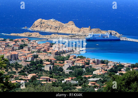 Luftaufnahme von L'Ile Rousse Hafen und Immobilien, Korsika, Frankreich Stockfoto