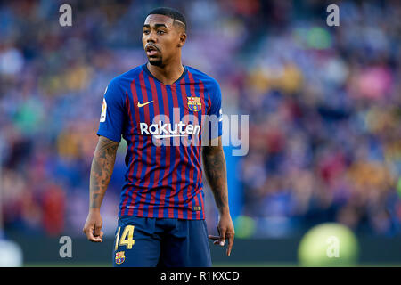 BARCELONA, SPANIEN - 11 NOVEMBER: Malcom Filipe Silva de Oliveira des FC Barcelona sieht während der Liga Match zwischen dem FC Barcelona und Real Betis Balompie im Camp Nou am 11. November 2018 in Barcelona, Spanien. (Foto von David Aliaga/MB Medien) Stockfoto