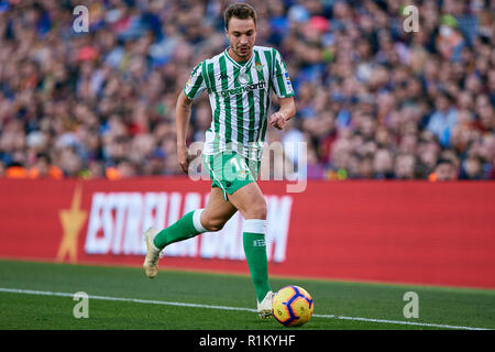 BARCELONA, SPANIEN - 11 NOVEMBER: Loren Moron von Real Betis Balompie in Aktion während der Liga Match zwischen dem FC Barcelona und Real Betis Balompie im Camp Nou am 11. November 2018 in Barcelona, Spanien. (Foto von David Aliaga/MB Medien) Stockfoto