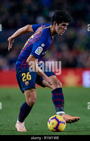 BARCELONA, SPANIEN - 11 NOVEMBER: Carles Alena des FC Barcelona in Aktion während der Liga Match zwischen dem FC Barcelona und Real Betis Balompie im Camp Nou am 11. November 2018 in Barcelona, Spanien. (Foto von David Aliaga/MB Medien) Stockfoto