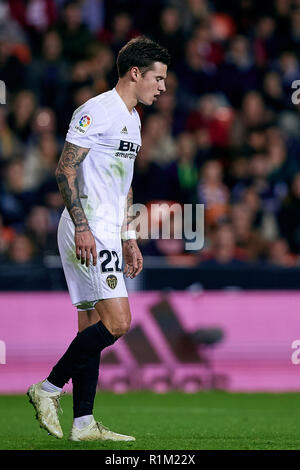 VALENCIA, Spanien - November 03: Santi Mina von Valencia CF reagiert während des La Liga Match zwischen Valencia CF und FC Girona im Estadio Mestalla am 3. November 2018 in Valencia, Spanien. (MB) Stockfoto