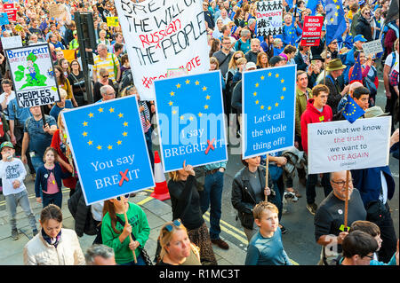 Abstimmung der März, rund 700000 Menschen marschierten durch London fordern einen Völker Abstimmung über Brexit. Samstag, den 20. Oktober 2018 Stockfoto