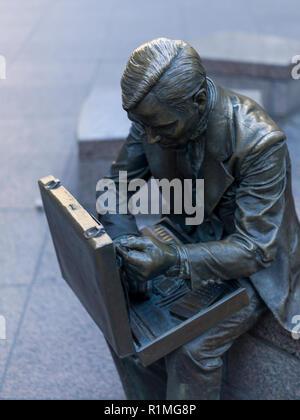 Überprüfen sie die Skulptur von John Seward Johnson II, Zuccotti Park, Manhattan, New York City, New York State, USA Stockfoto