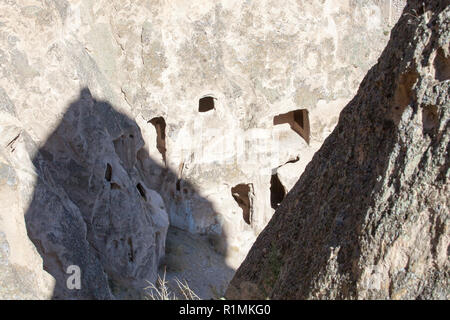 Dorf in Kappadokien, Cavusin bei Tageslicht, Türkei Stockfoto