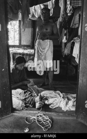 60/29, Fischernetze, Manipuri, Sylhet 1980 Stockfoto