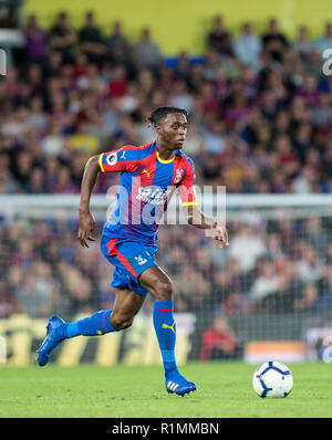 LONDON, ENGLAND - 20. August: Aaron Wan-Bissaka (29) von Crystal Palace während der Premier League Match zwischen Crystal Palace und dem FC Liverpool an Selhurst Park am 20. August 2018 in London, Vereinigtes Königreich. MB Media Stockfoto