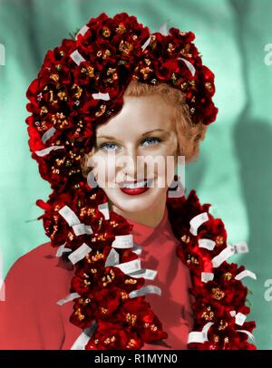 Ginger Rogers (geb. Virginia Katherine McMath; Juli 16, 1911 - April 25, 1995) war eine US-amerikanische Schauspielerin, Tänzerin und Sängerin. Sie ist am besten bekannt für ihre Hauptrolle in Kitty Foyle (1940). Sie hat in der Musik filme RKO's (mit Fred Astaire zusammen) auf der Bühne, Radio und Fernsehen, während viel des 20. Jahrhunderts durchgeführt. Hollywood Foto Archiv/MediaPunch Stockfoto