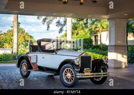 1926 Ford Model T Roadster an Quail Creek Country Club, Naples, Florida, USA Stockfoto