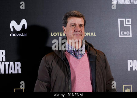 Cayetano Martinez de Irujo besucht orir para Evitar' Film Premiere während der Woche in Madrid Premiere Callao City Lights Kino in Madrid bin. Stockfoto