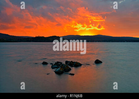 Sonnenuntergang über Haviland Bay, Lake Superior, Haviland Ufer, Ontario, Kanada Stockfoto