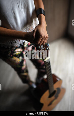 La Lovo, Sänger und Songwriter aus Medellin, Kolumbien Stockfoto